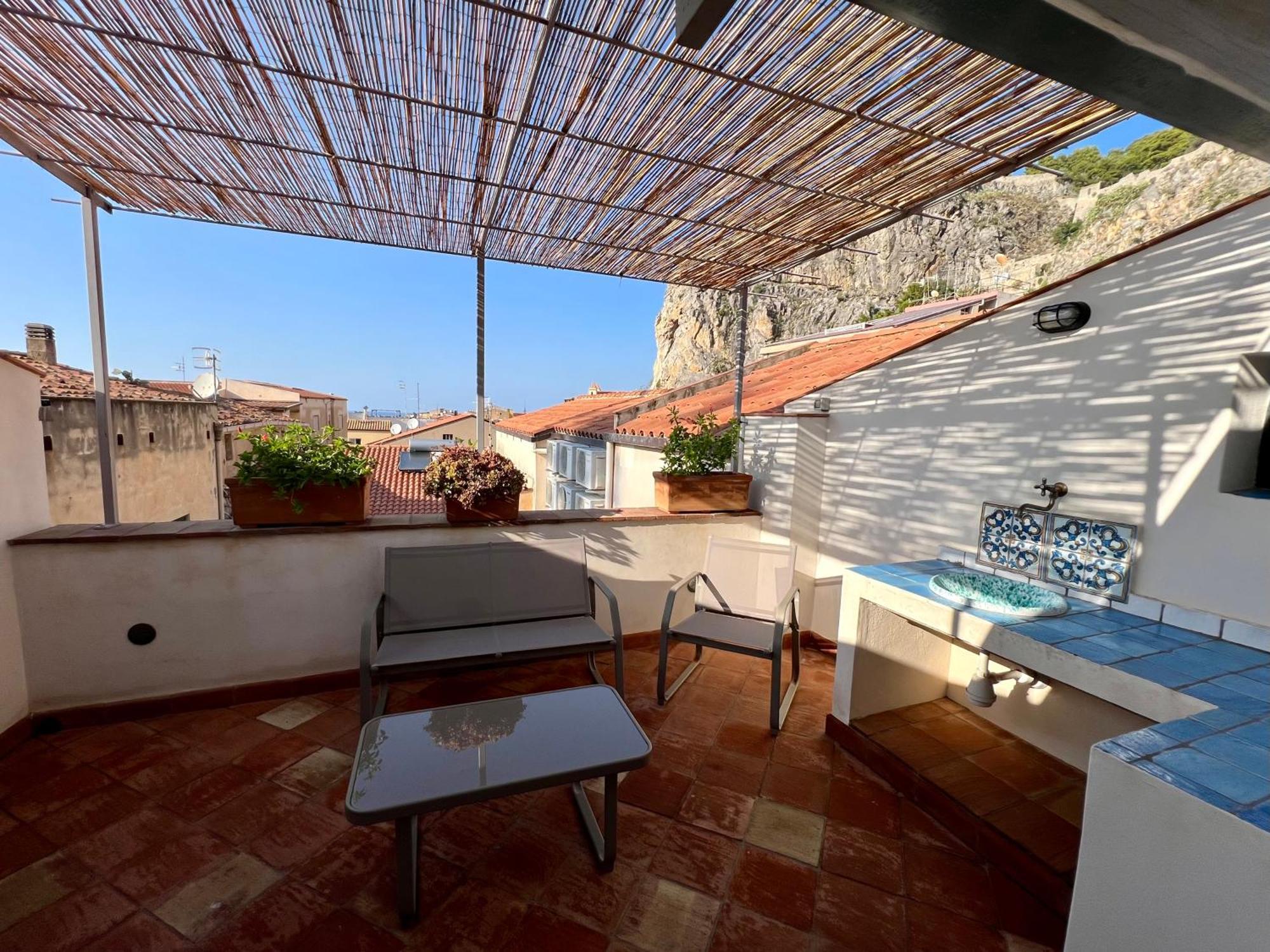 Cortile Umberto I Bed & Breakfast Cefalu Ngoại thất bức ảnh